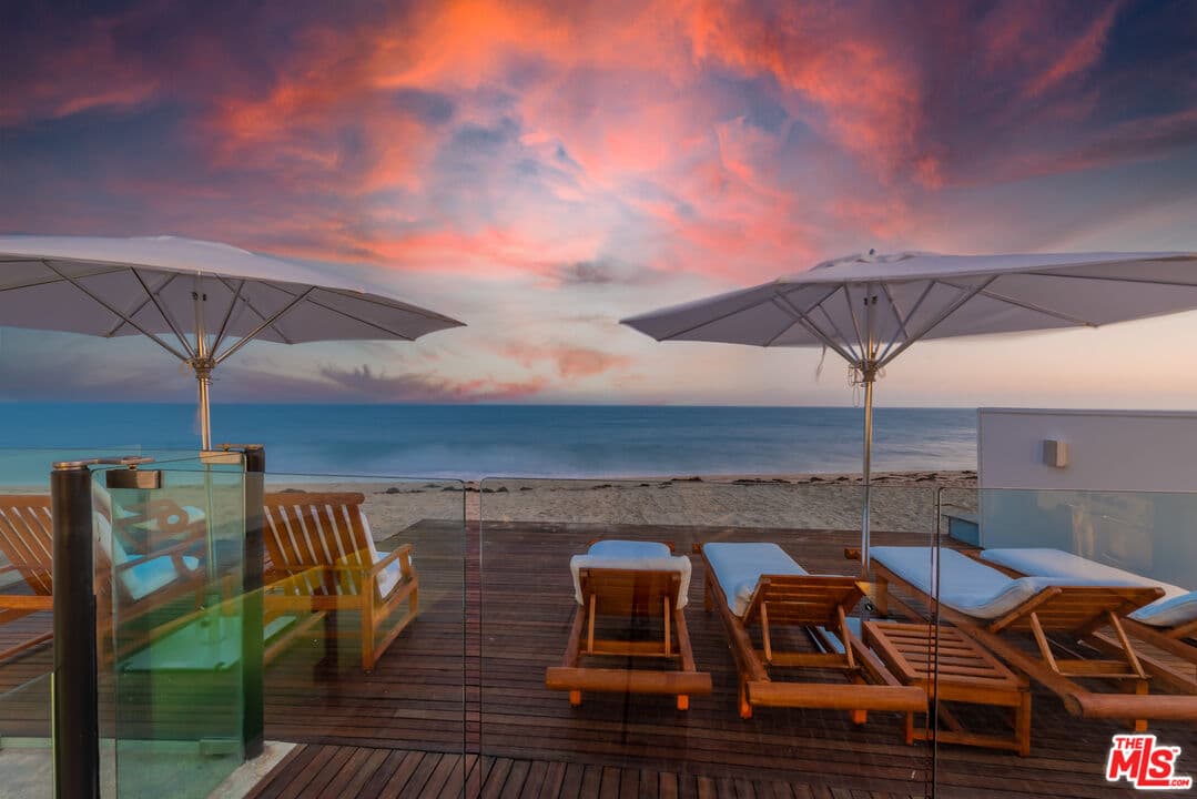 5 bd, 6 ba House in Malibu, CA — $195,000/mo — photo 2