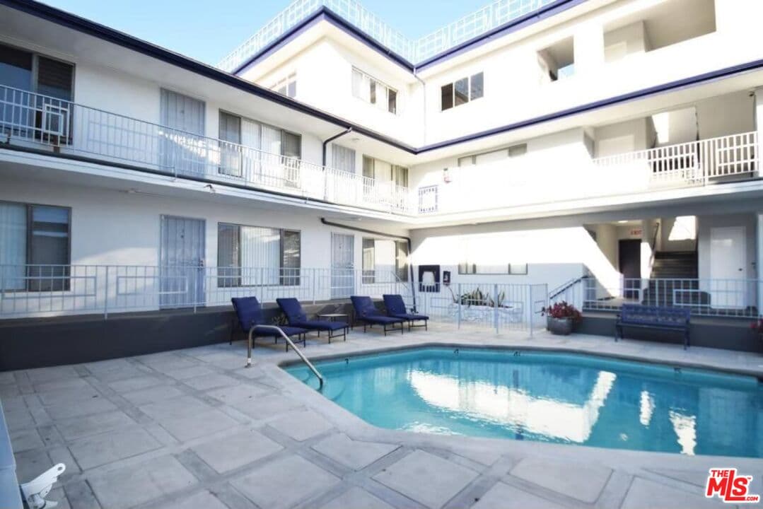 1 bd, 1 ba Apartment in Los Angeles, CA — $2,900/mo — photo 1