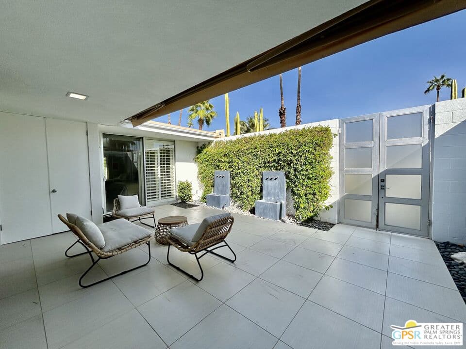 2 bd, 2 ba Condo in Palm Springs, CA — $8,000/mo — photo 2