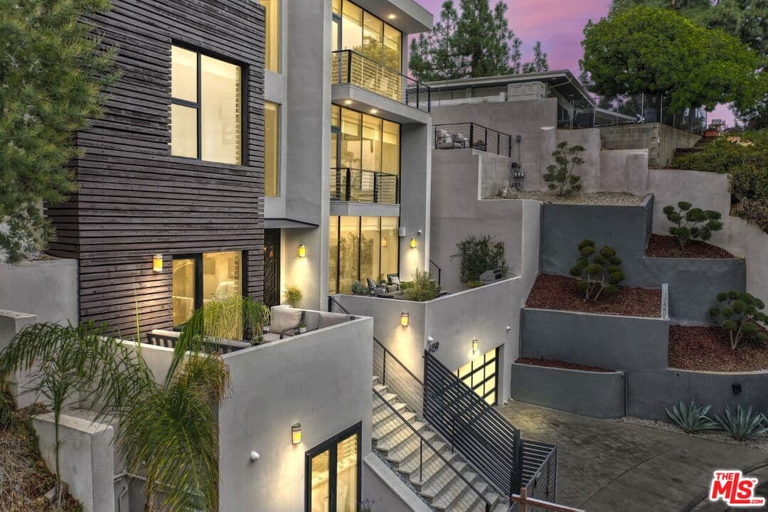 4 bd, 6 ba House in Los Angeles, CA — $18,500/mo — photo 1