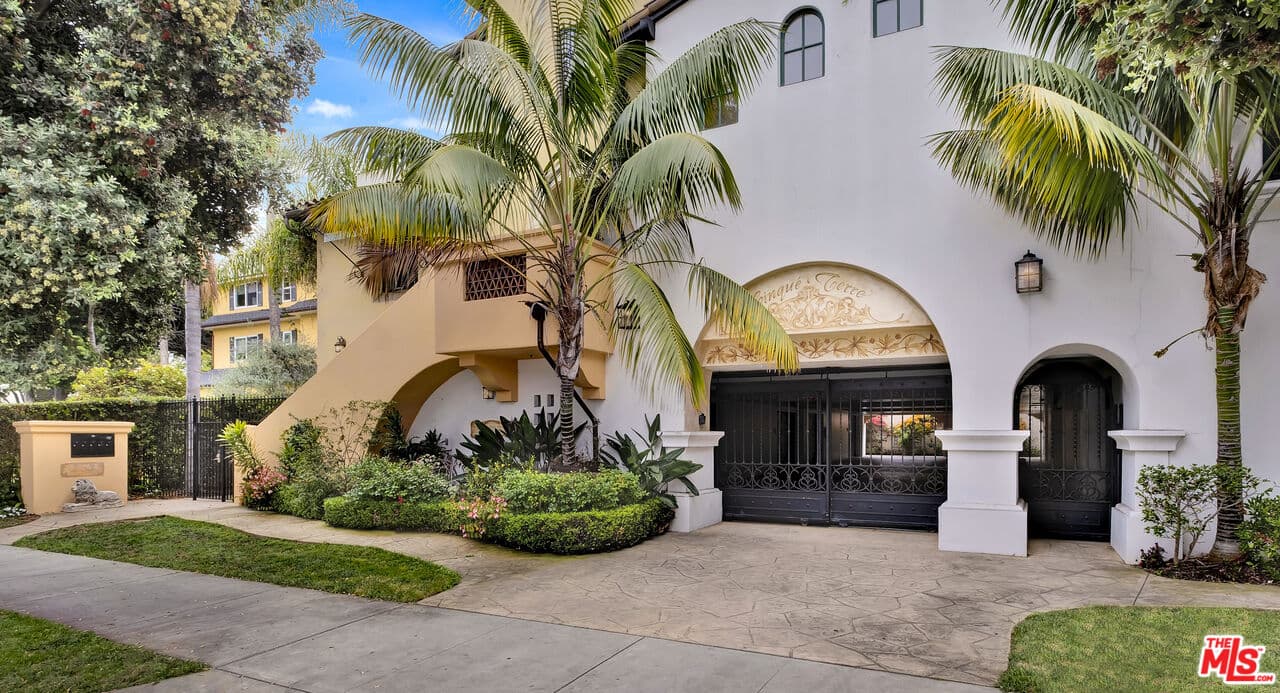 3 bd, 3 ba Condo in Santa Barbara, CA — $31,000/mo — photo 2