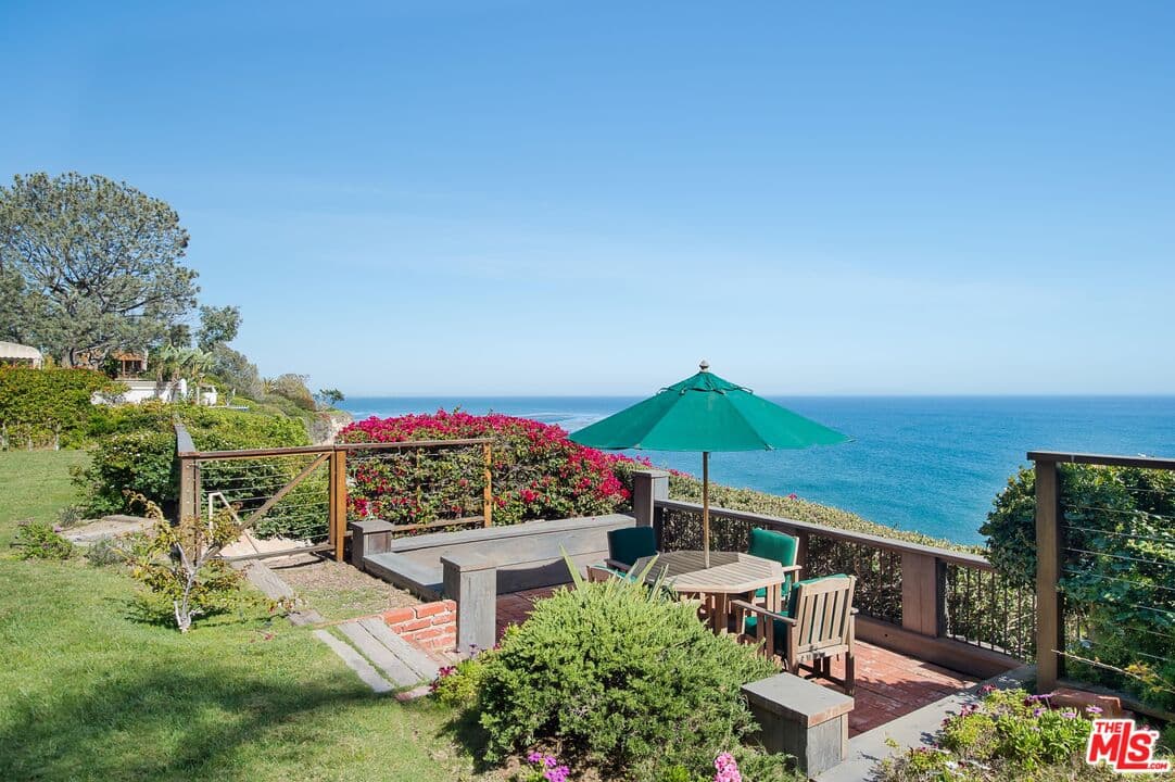 4 bd, 4 ba House in Malibu, CA — $32,500/mo — photo 1