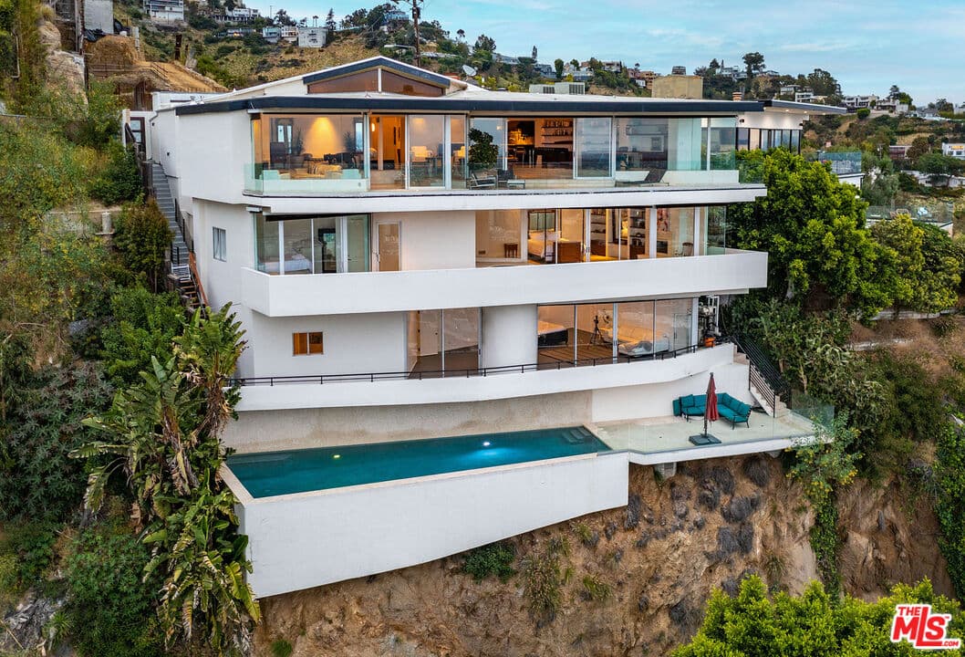 4BR House in West Hollywood β $30,000/mo