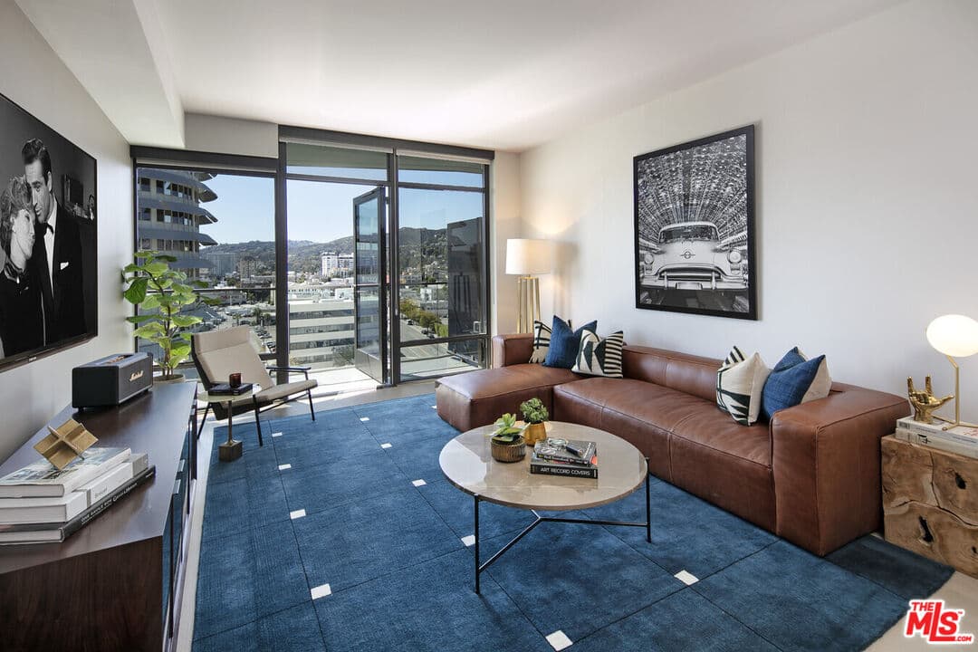 1 bd, 1 ba Apartment in Los Angeles, CA — $4,650/mo — photo 1