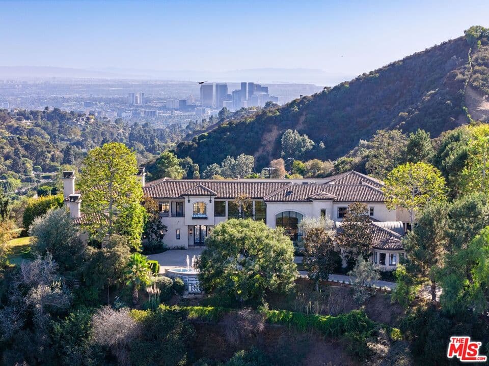 6BR House in Beverly Hills β $68,000/mo