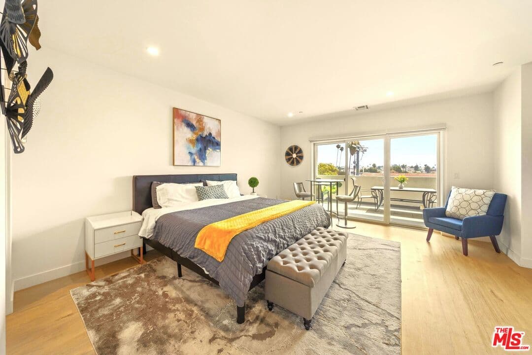 3 bd, 4 ba House in Los Angeles, CA — $4,500/mo — photo 1