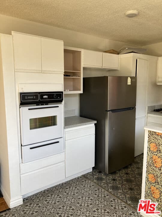 2 bd, 2 ba Apartment in Los Angeles, CA — $2,680/mo — photo 2