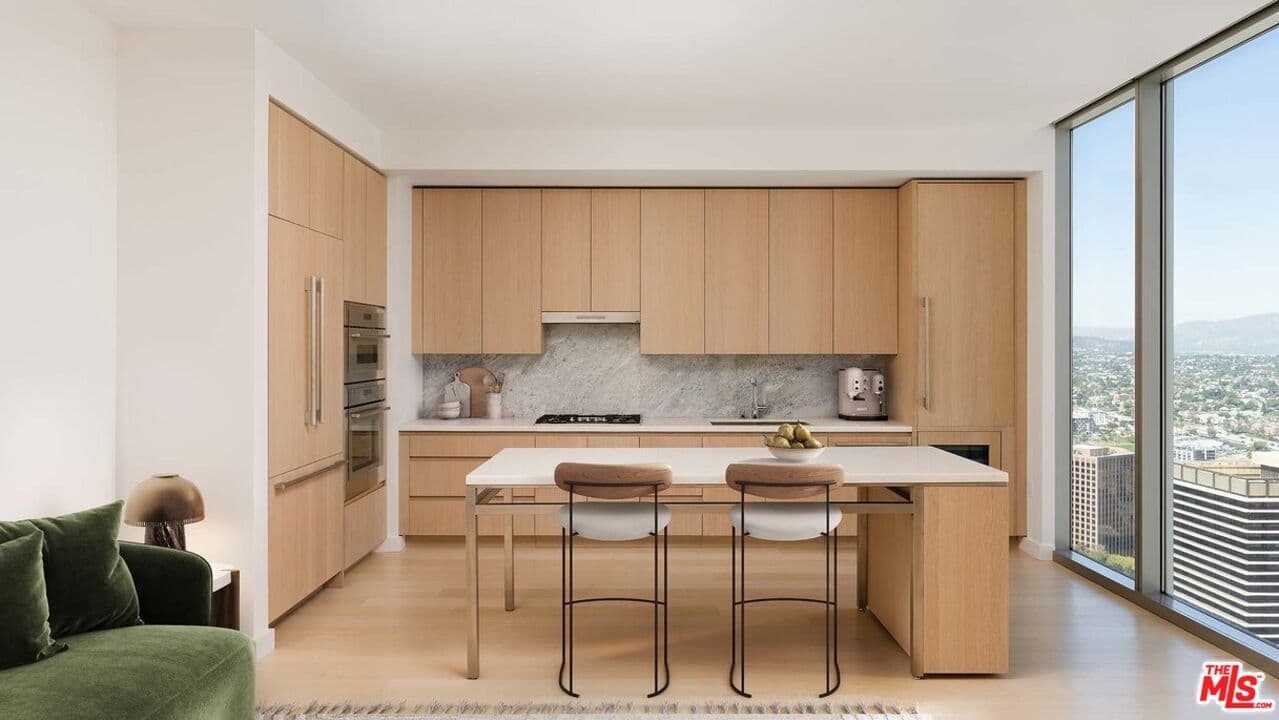2 bd, 2 ba Apartment in Los Angeles, CA — $8,990/mo — photo 2