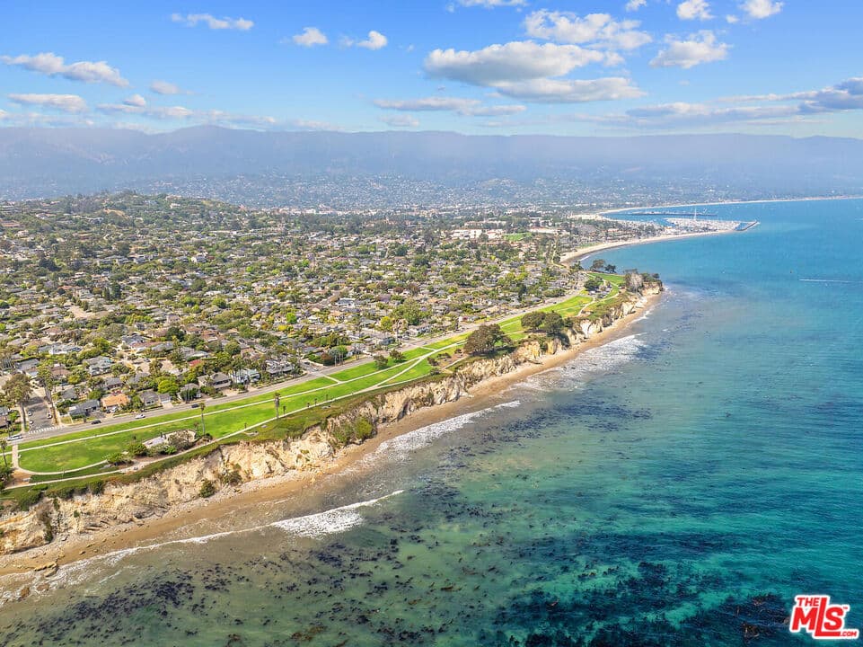 4BR House in Santa Barbara — $24,500/mo