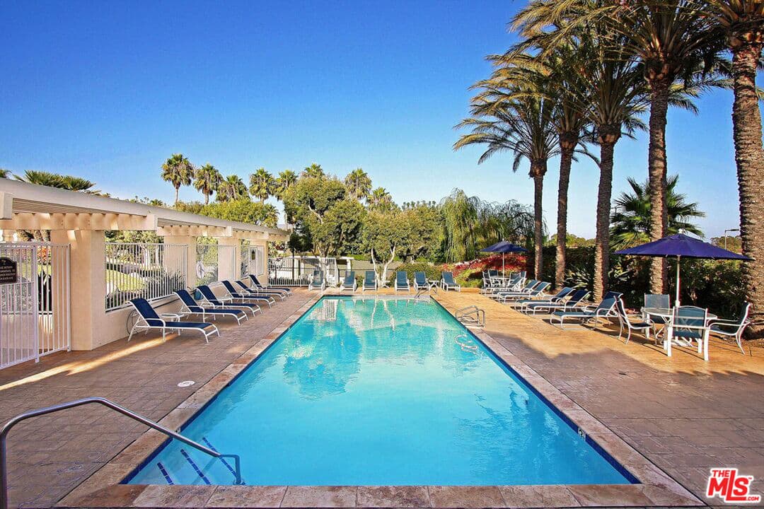 3 bd, 3 ba Townhouse in Malibu, CA — $10,500/mo — photo 1