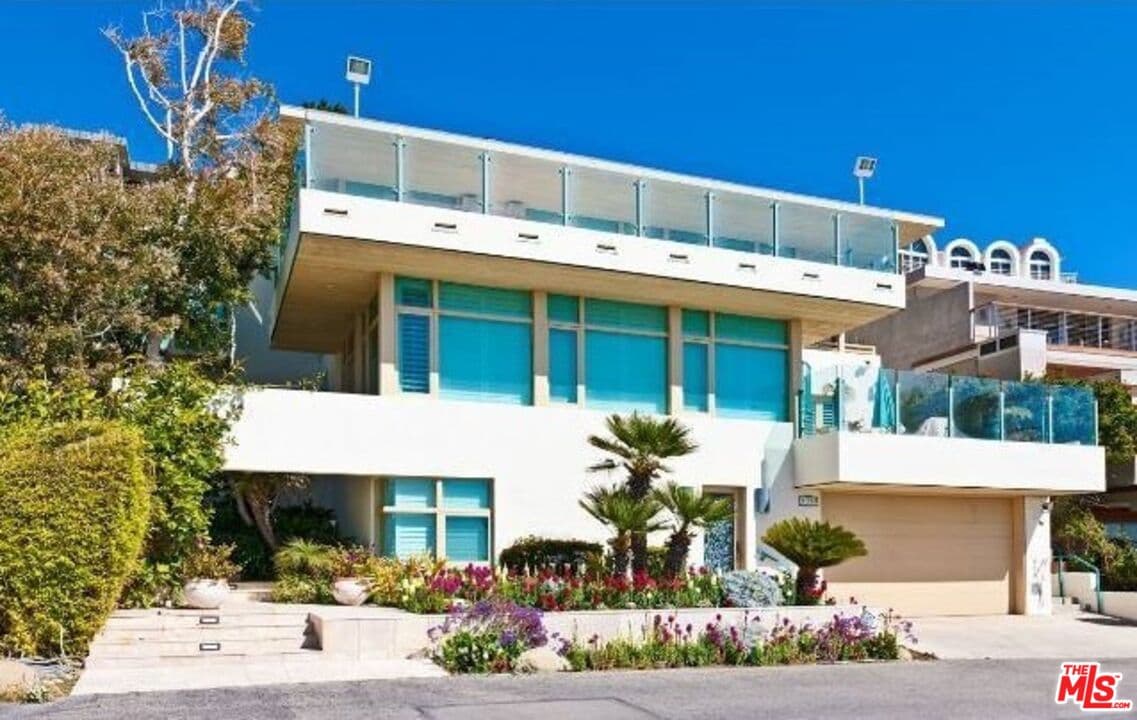 6 bd, 5 ba House in Malibu, CA — $55,000/mo — photo 1