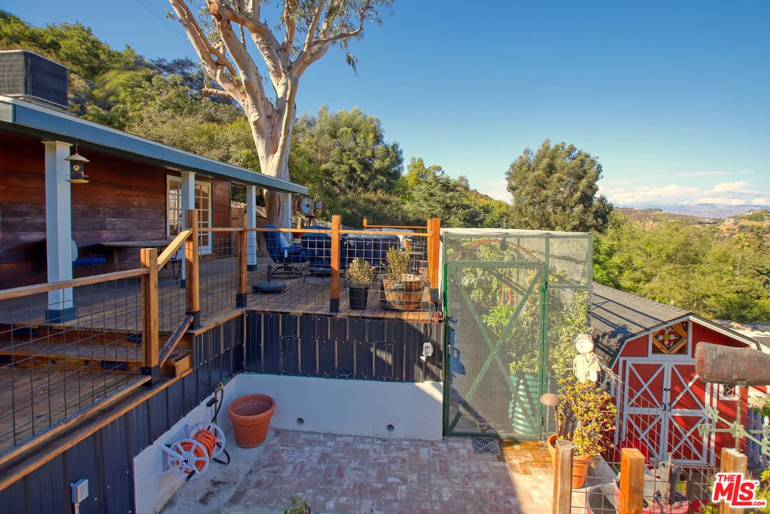 1 bd, 2 ba House in Los Angeles, CA — $7,500/mo — photo 2