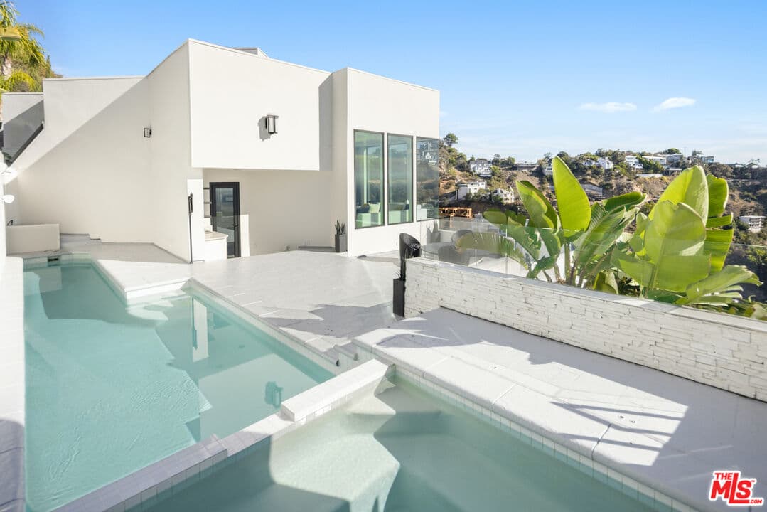 4 bd, 5 ba House in Los Angeles, CA — $22,500/mo — photo 1