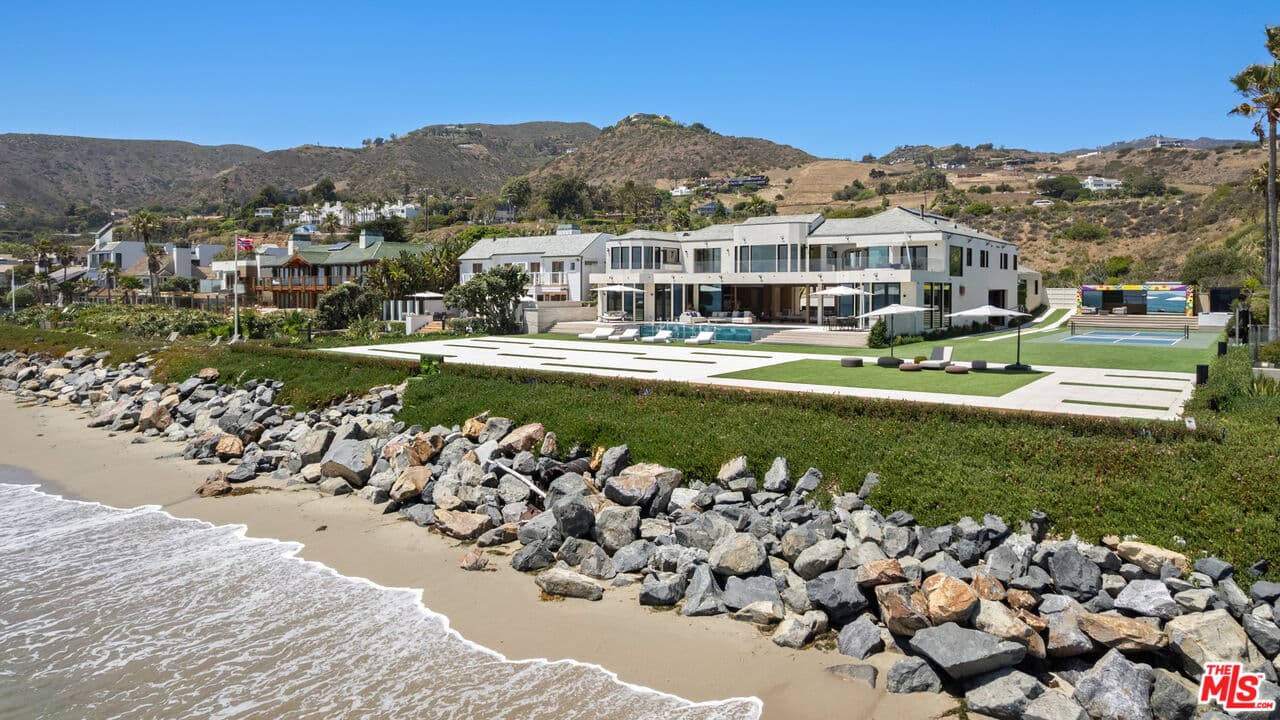 8BR House in Malibu β $195,000/mo