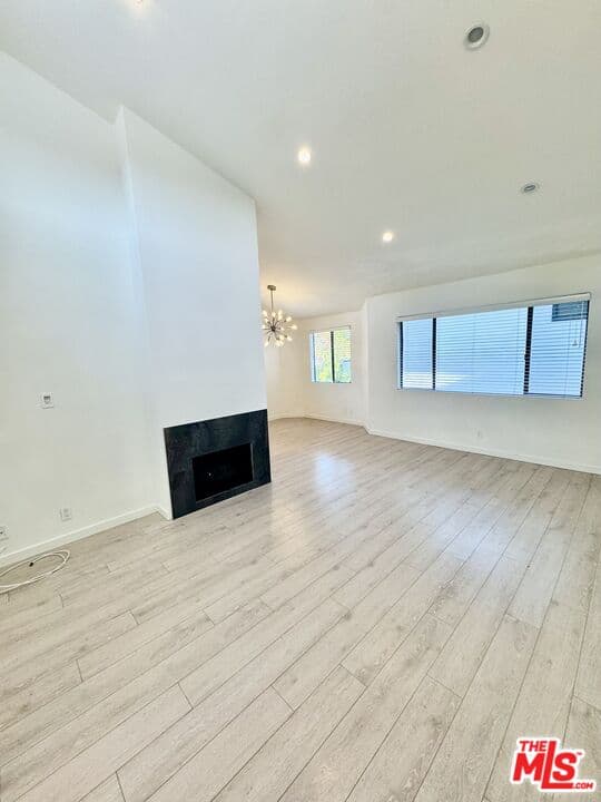 1 bd, 1 ba Townhouse in West Hollywood, CA — $2,795/mo — photo 2