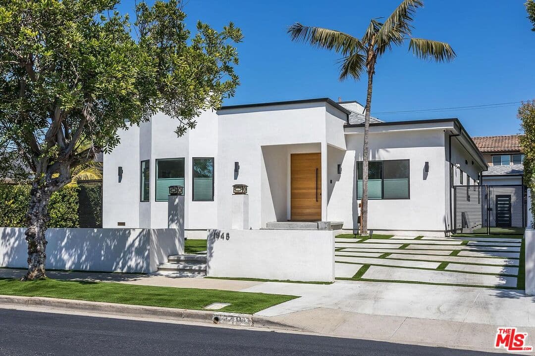 5 bd, 5 ba House in Los Angeles, CA — $15,000/mo — photo 1