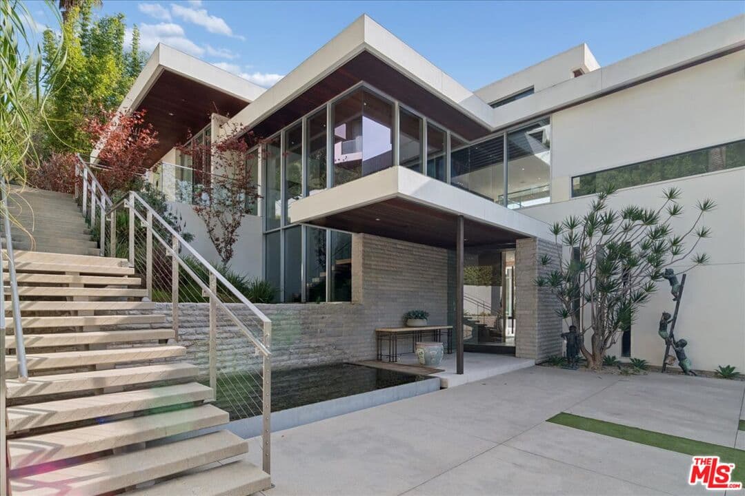 8BR House in Los Angeles β $95,000/mo