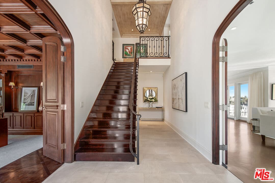 6 bd, 9 ba House in Los Angeles, CA — $69,000/mo — photo 2