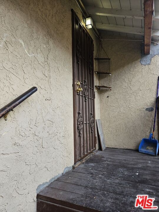 Studio, 1 ba Apartment in Huntington Park, CA — $1,500/mo — photo 2