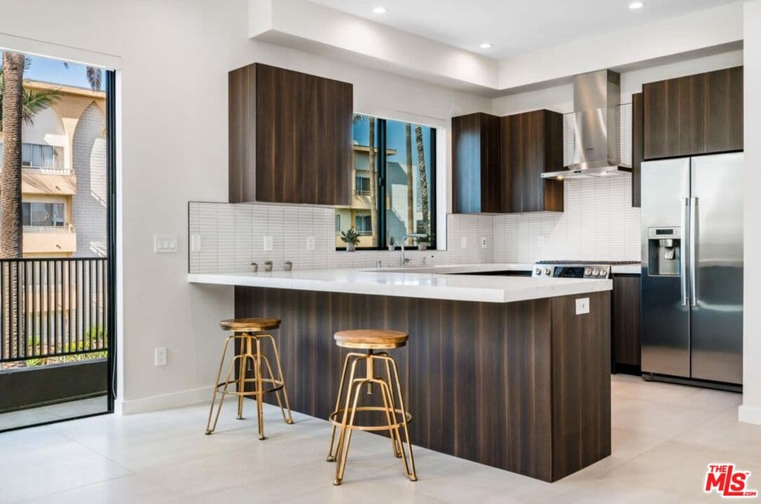 2 bd, 3 ba Apartment in Los Angeles, CA — $5,599/mo — photo 1
