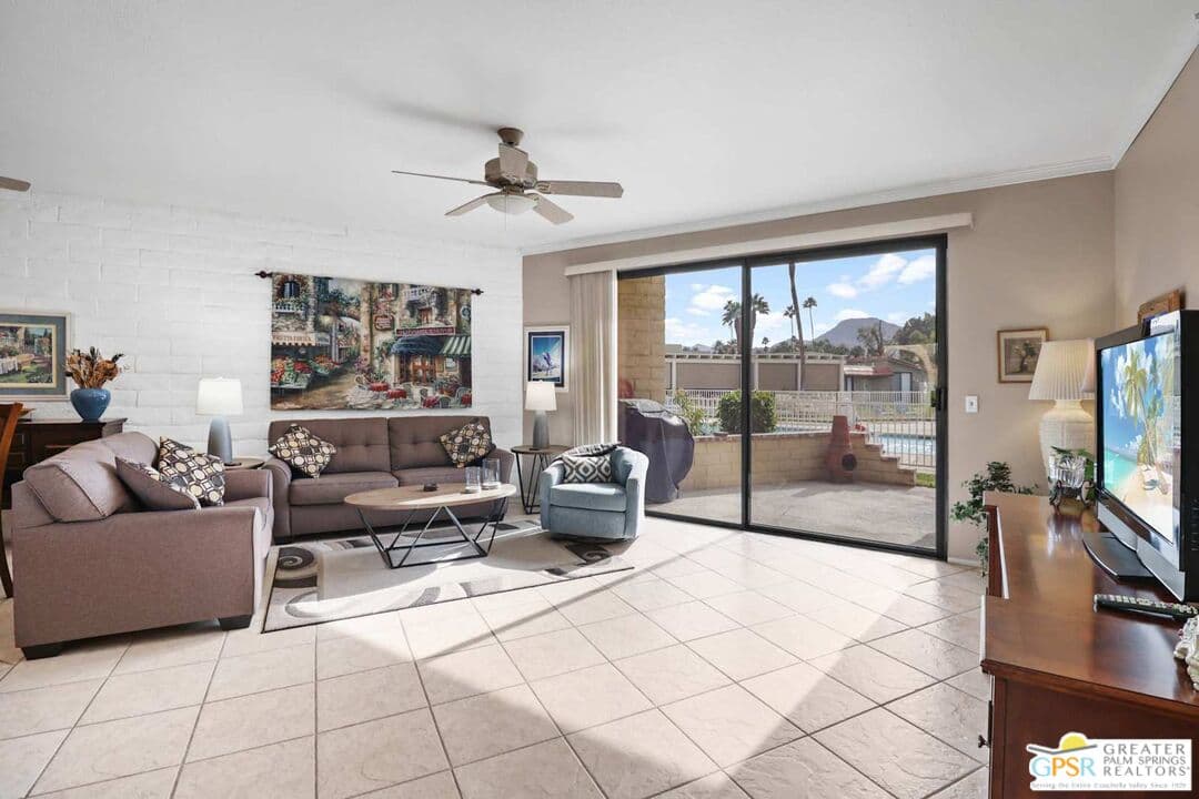 2 bd, 2 ba Condo in Cathedral City, CA — $4,300/mo — photo 2
