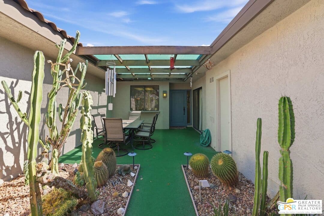 2 bd, 2 ba Condo in Palm Springs, CA — $4,100/mo — photo 2