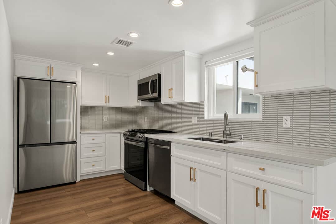 2 bd, 2 ba Apartment in Los Angeles, CA — $4,950/mo — photo 1