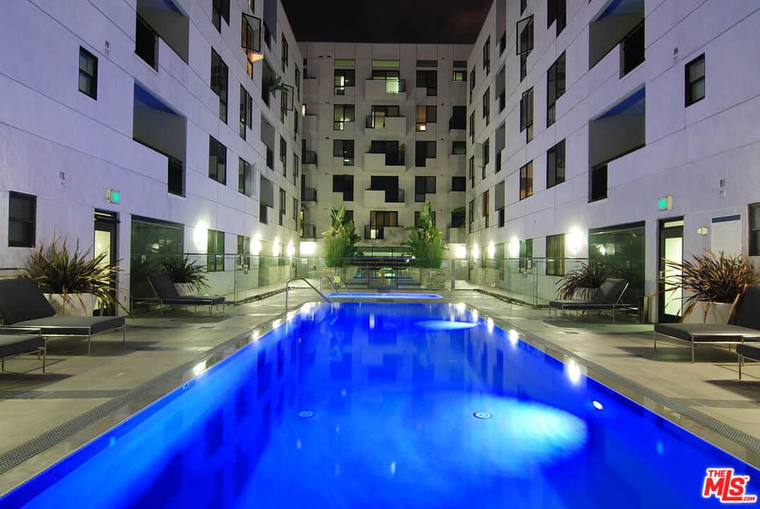 2 bd, 2 ba Condo in Los Angeles, CA — $3,450/mo — photo 1