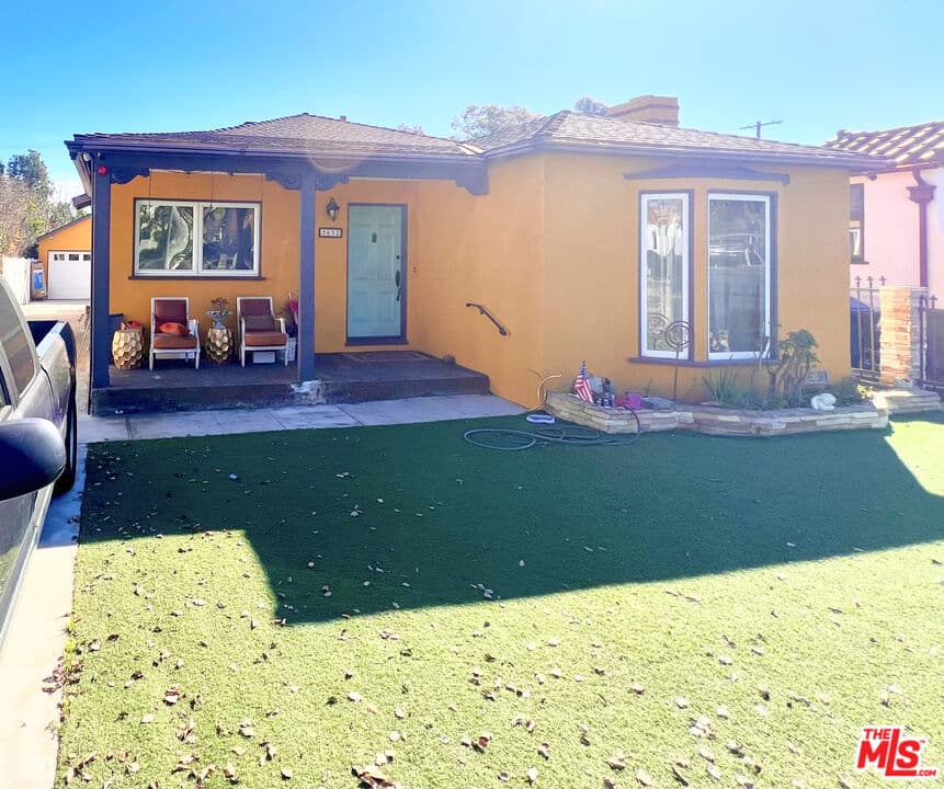 2 bd, 2 ba House in Los Angeles, CA — $4,950/mo — photo 2