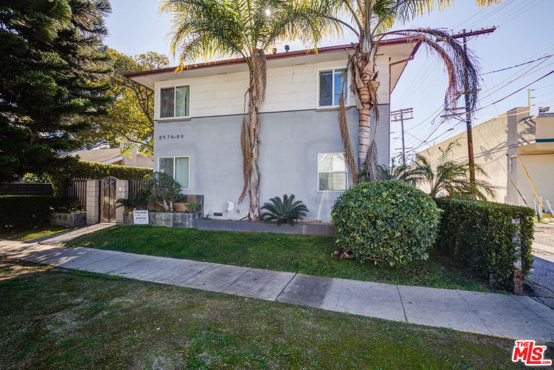 1 bd, 1 ba Apartment in Los Angeles, CA — $2,250/mo — photo 1