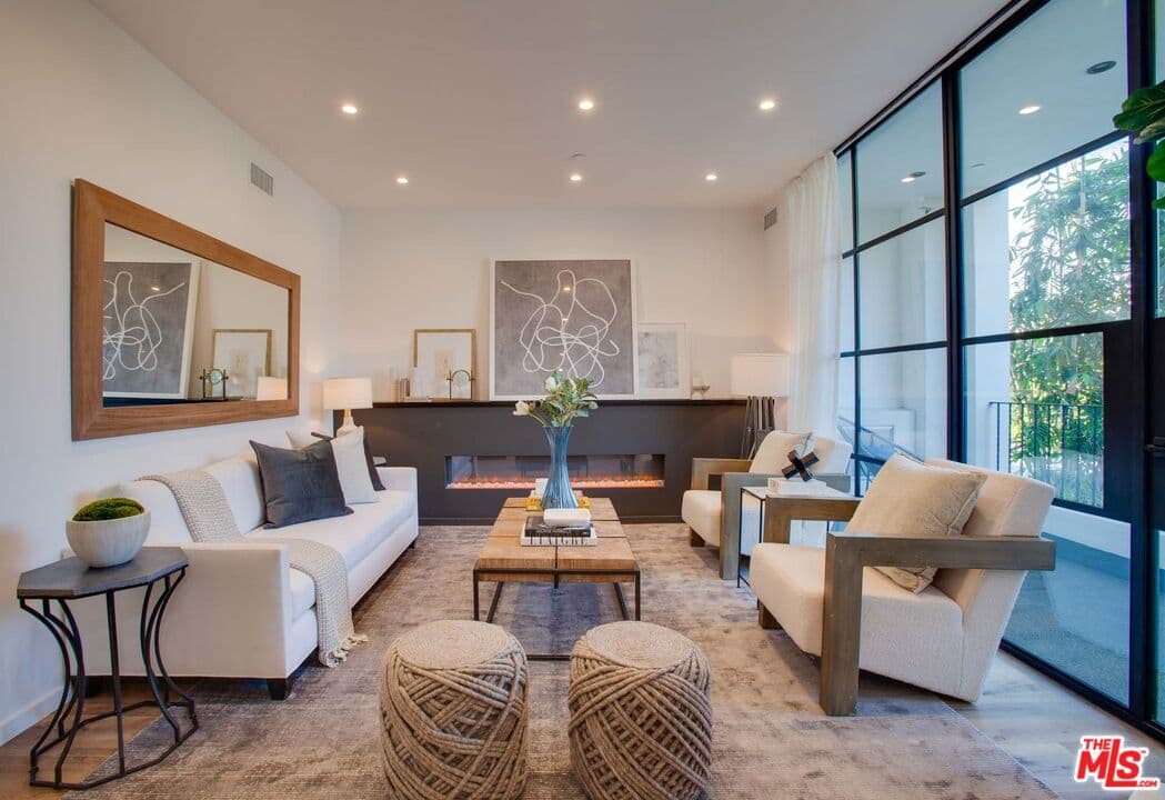 4BR Townhouse in Los Angeles β $6,795/mo