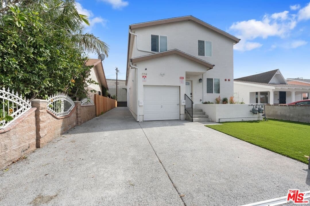 5 bd, 3 ba House in Los Angeles, CA — $4,499/mo — photo 2