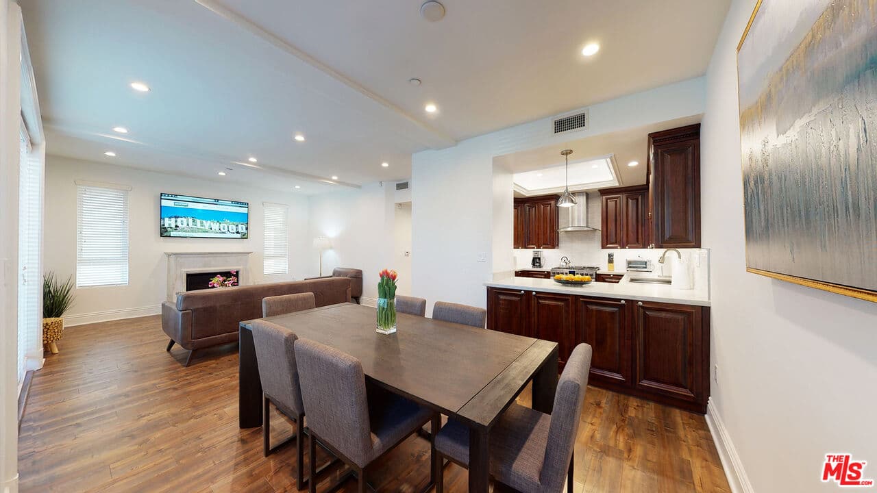 3 bd, 3 ba Condo in Los Angeles, CA — $7,800/mo — photo 1