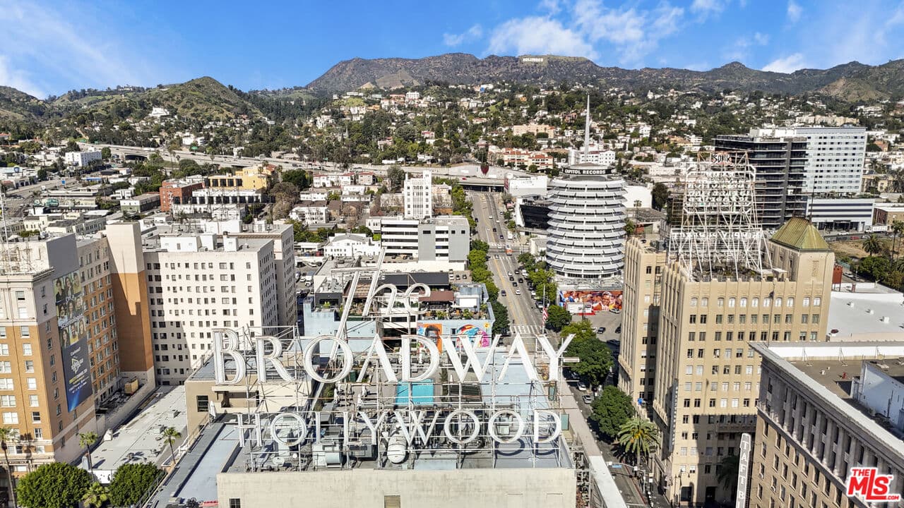 1BR Condo in Los Angeles β $6,700/mo