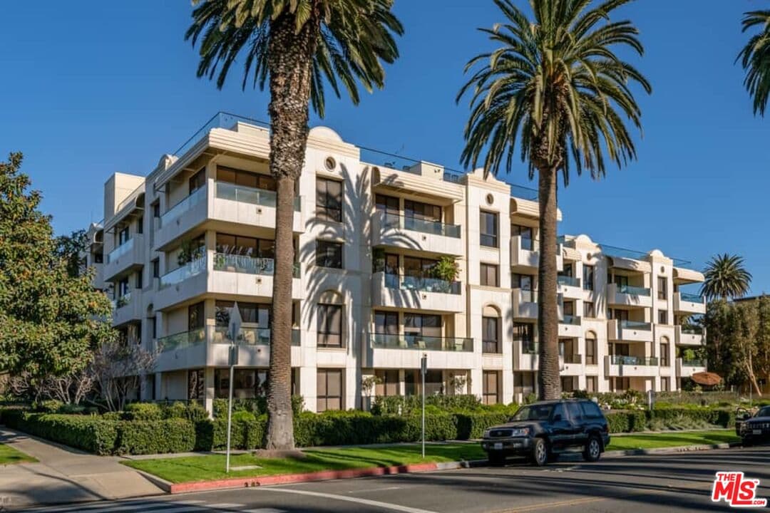 2 bd, 3 ba Condo in Santa Monica, CA — $9,900/mo — photo 1