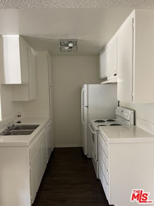 1 bd, 1 ba Condo in Los Angeles, CA — $2,395/mo — photo 2