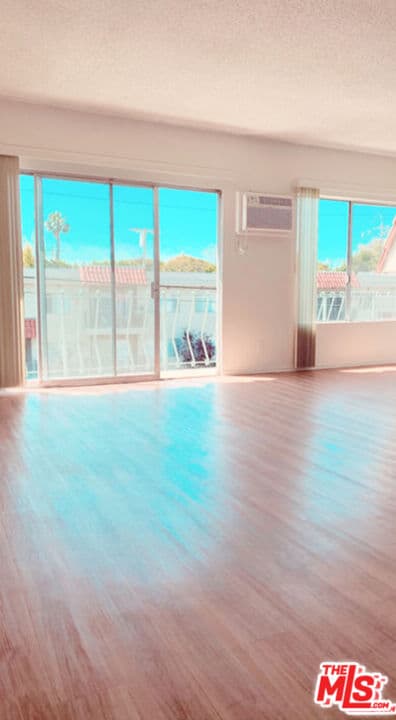 2 bd, 2 ba Condo in Los Angeles, CA — $2,850/mo — photo 1