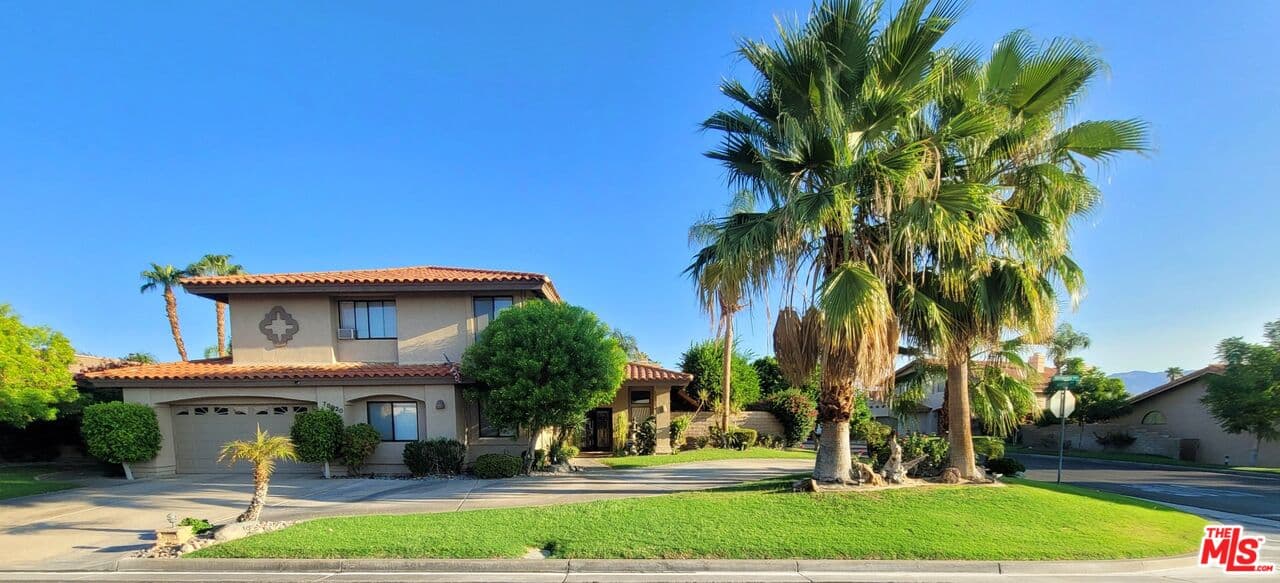 4 bd, 4 ba House in La Quinta, CA — $7,800/mo — photo 2