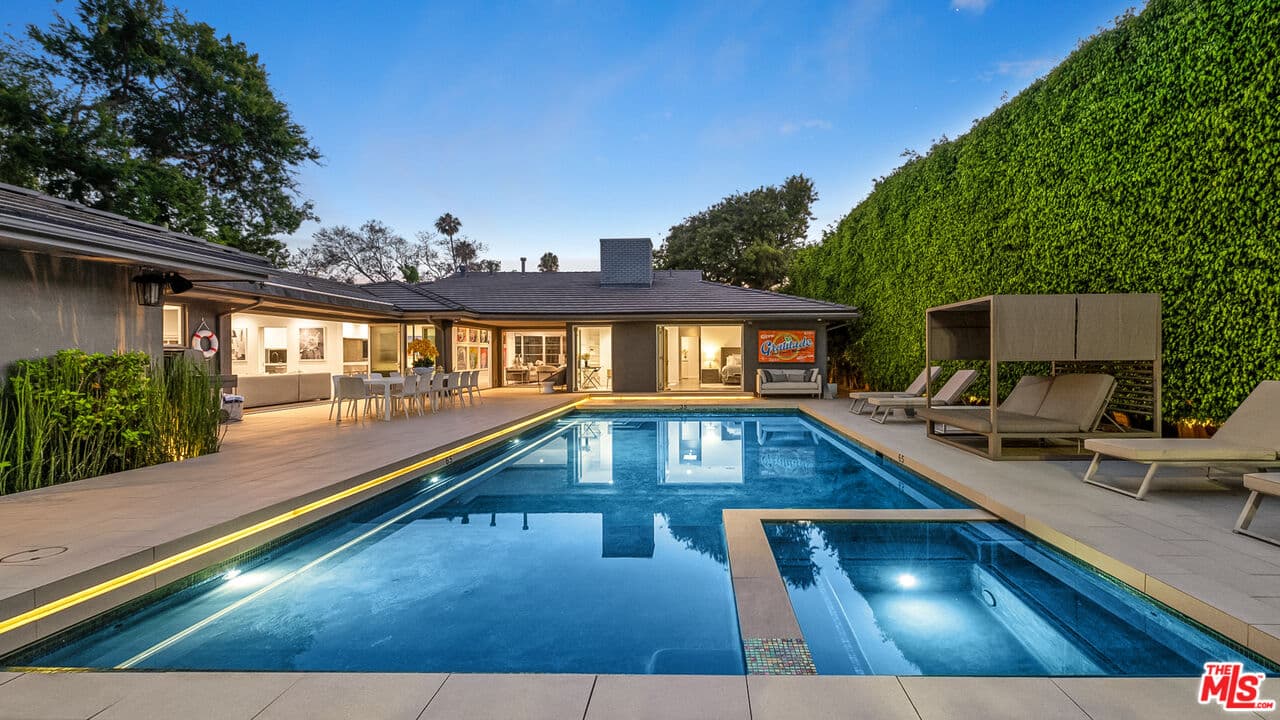 6 bd, 6 ba House in Beverly Hills, CA — $50,000/mo — photo 1