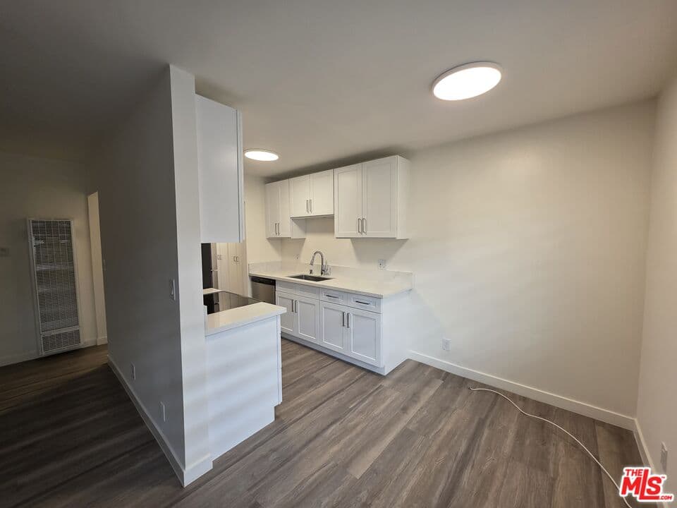 1 bd, 1 ba Apartment in Los Angeles, CA — $2,400/mo — photo 1