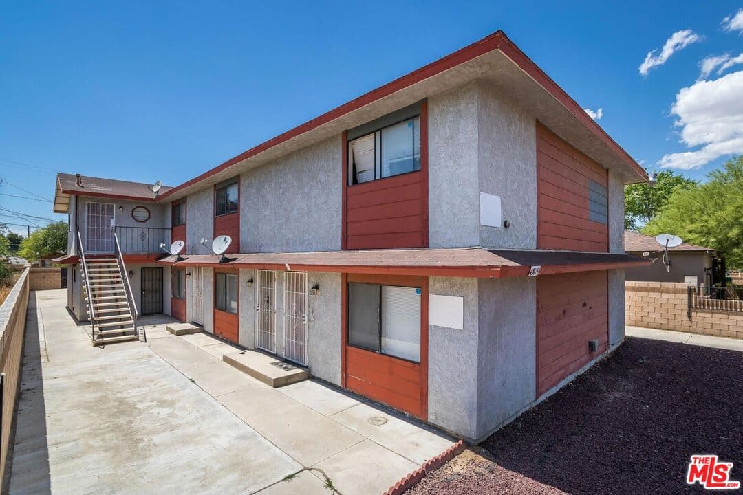 2BR Townhouse in Lancaster β $2,061/mo