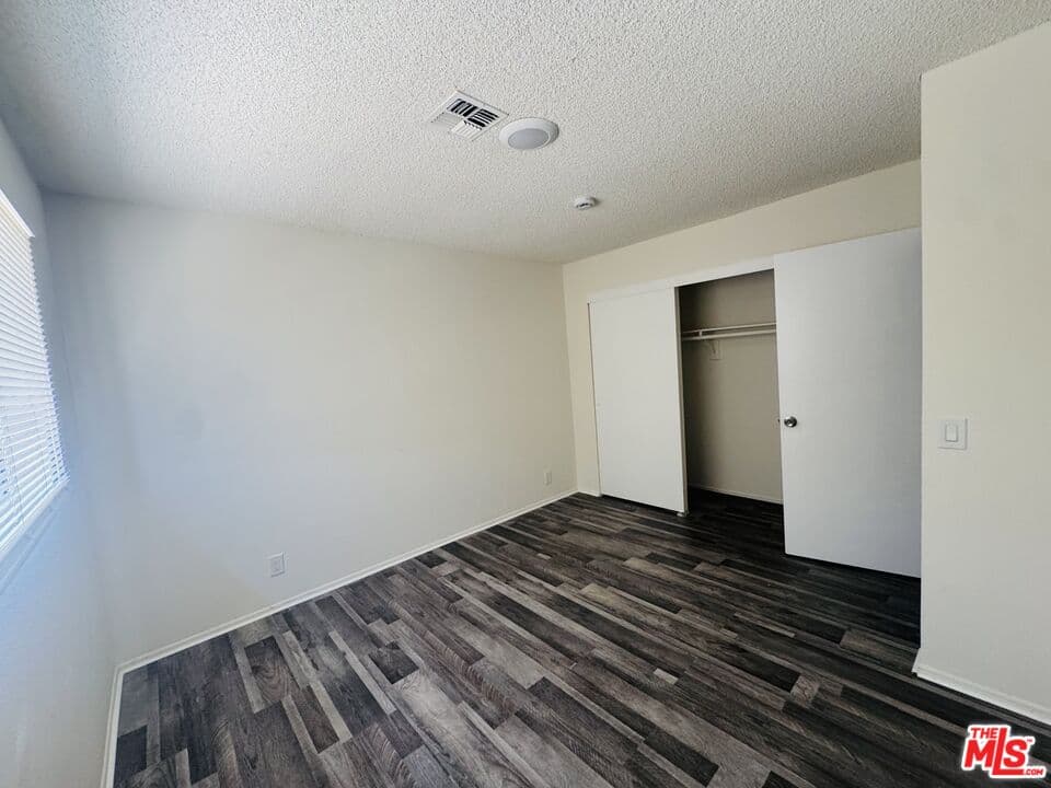 2 bd, 2 ba Townhouse in Lancaster, CA — $2,061/mo — photo 2