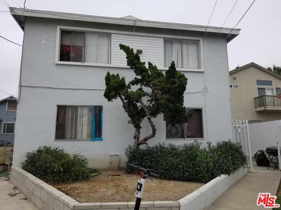 2 bd, 1 ba Apartment in San Pedro, CA — $2,300/mo — photo 2