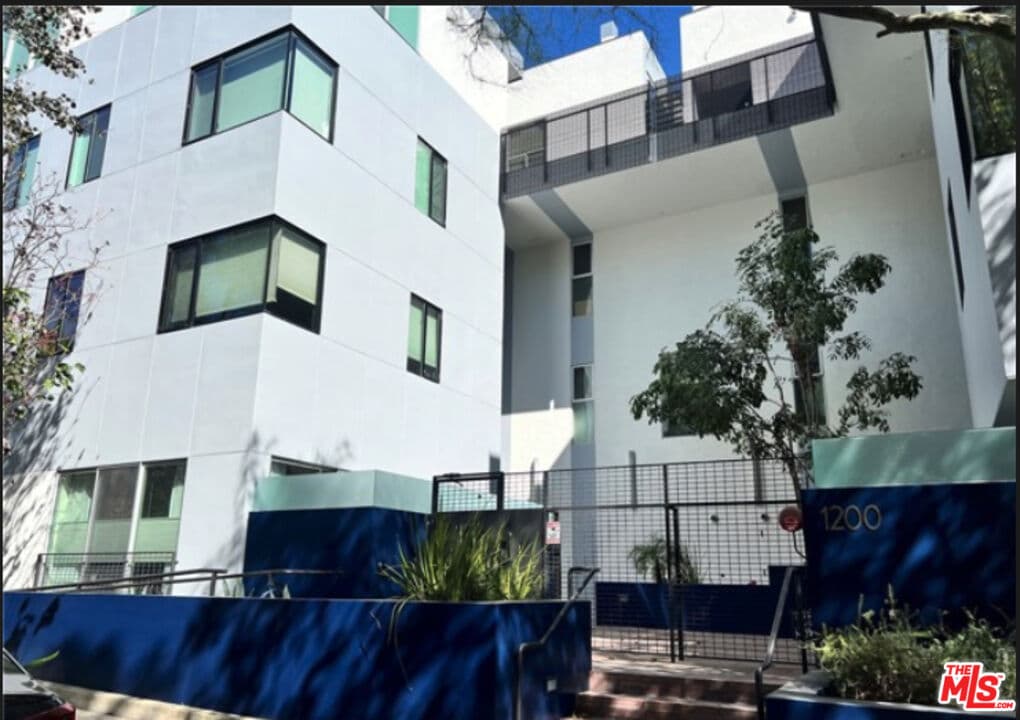 2 bd, 3 ba Condo in West Hollywood, CA — $7,500/mo — photo 1