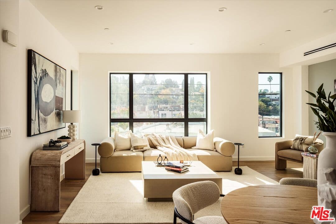 3 bd, 4 ba Townhouse in Los Angeles, CA — $8,500/mo — photo 1