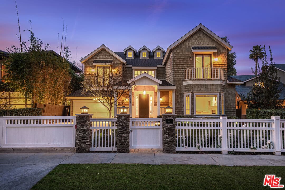5 bd, 7 ba House in Toluca Lake, CA — $19,000/mo — photo 1