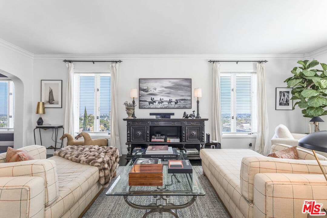 3 bd, 3 ba Townhouse in West Hollywood, CA — $9,995/mo — photo 2