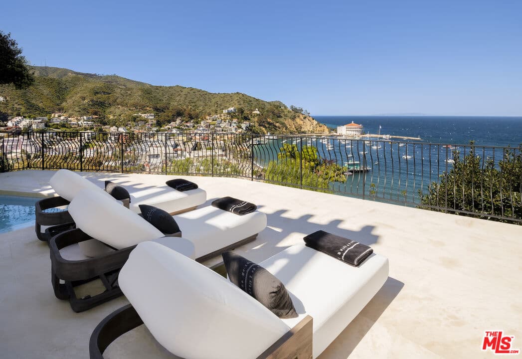 5 bd, 6 ba House in Avalon, CA — $50,000/mo — photo 2