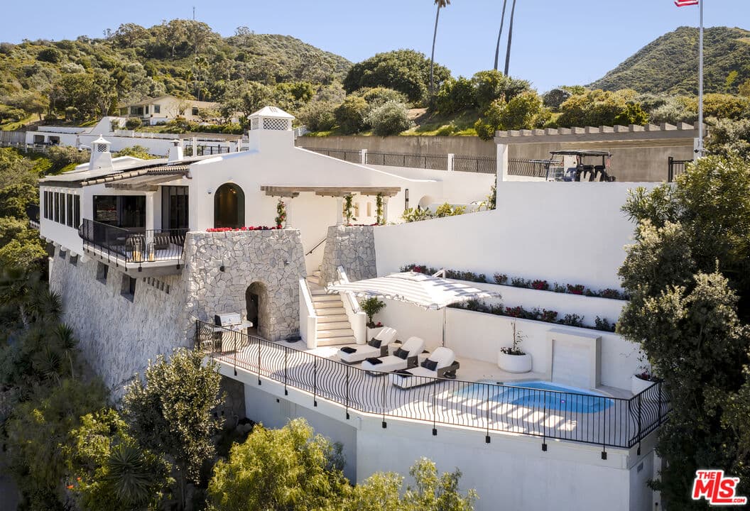 5BR House in Avalon — $50,000/mo