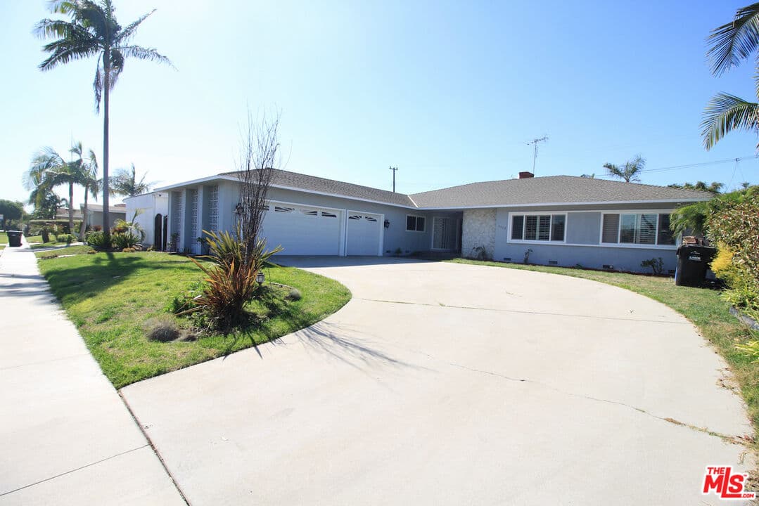 4 bd, 4 ba House in Los Angeles, CA — $13,000/mo — photo 1